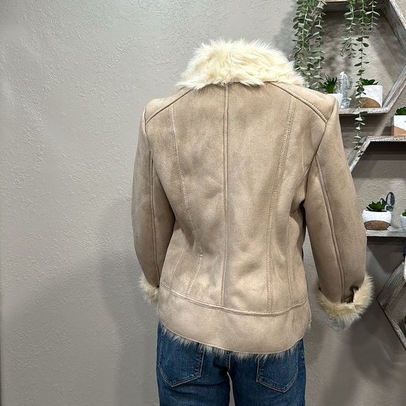 Ann Taylor Beige Shearling Jacket Large Petite New With Tags - Picture 5 of 10